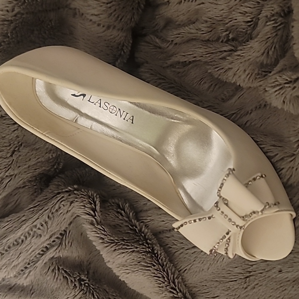 Brand New White heels